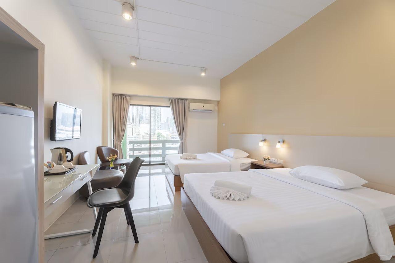 At115 By Rompo Mansion Hotel Bangkok Exterior photo